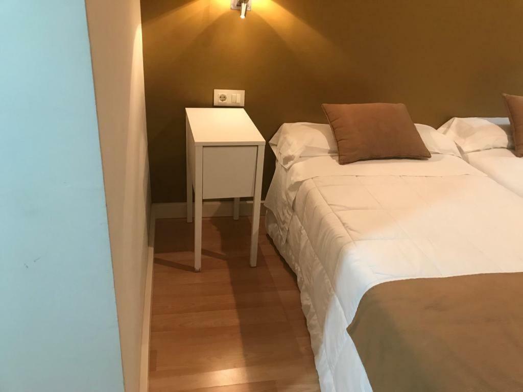 Hotel Moya Navalmoral De La Mata Εξωτερικό φωτογραφία